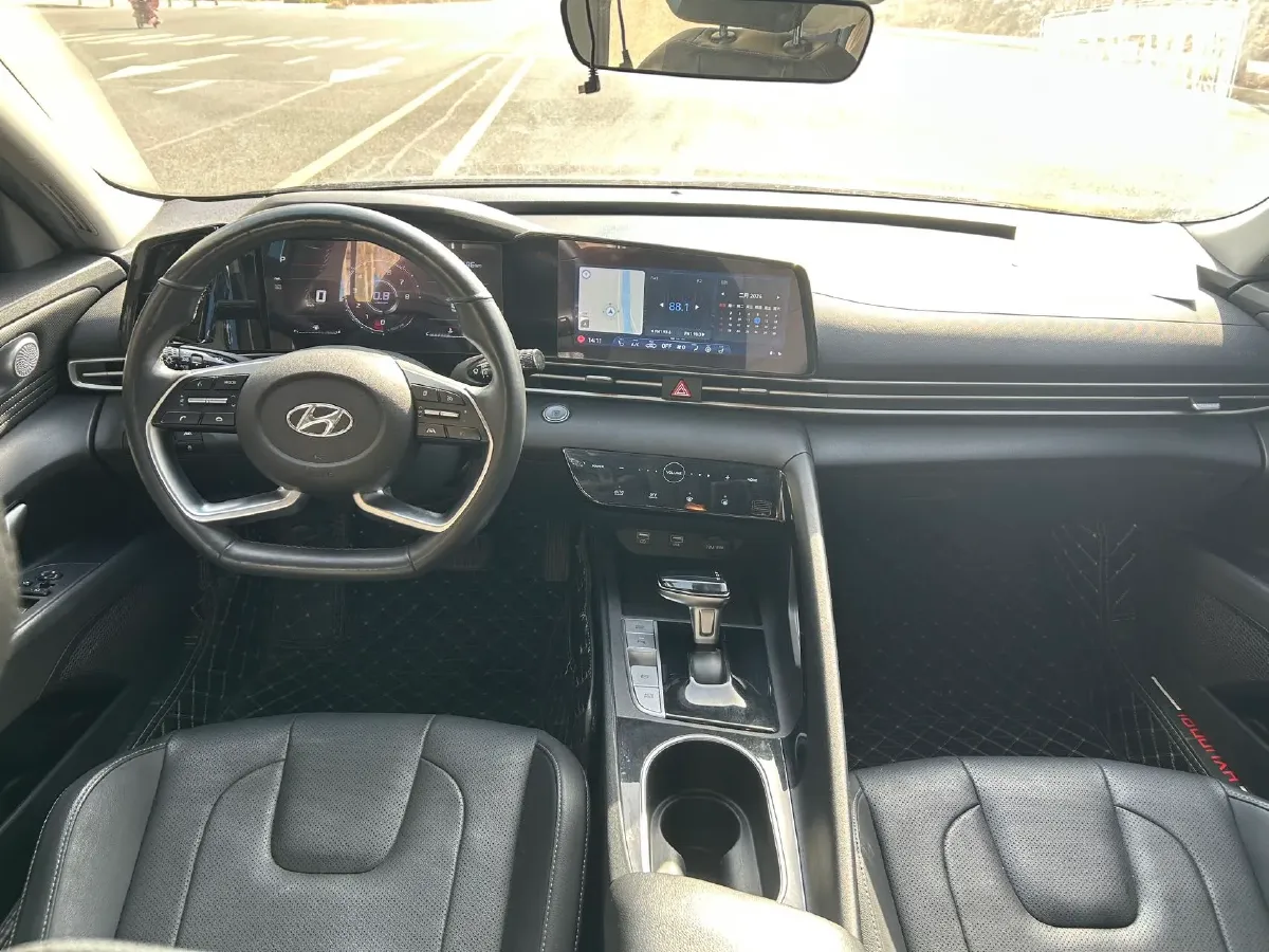 2021 Hyundai Elantra 1.5L 115HP L4 CVT,autocango,china used car exporter,china ev exporter,chinese used car exporter,chinese used ev exporter