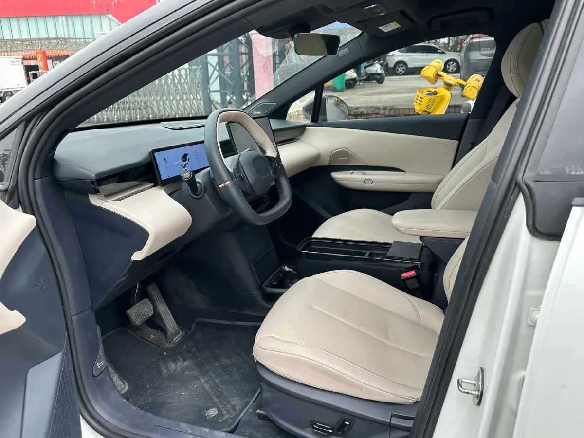 2025 Jetour Freeman 1.5T 184HP L4 7DCT,autocango,china used car exporter,china ev exporter,chinese used car exporter,chinese used ev exporter