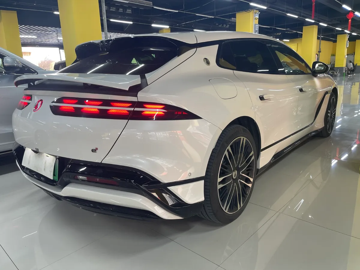2024 Denza DenzaZ9GT 2.0T 207HP L4 E-CVT PHEV 38.5KWH,autocango,china used car exporter,china ev exporter,chinese used car exporter,chinese used ev exporter