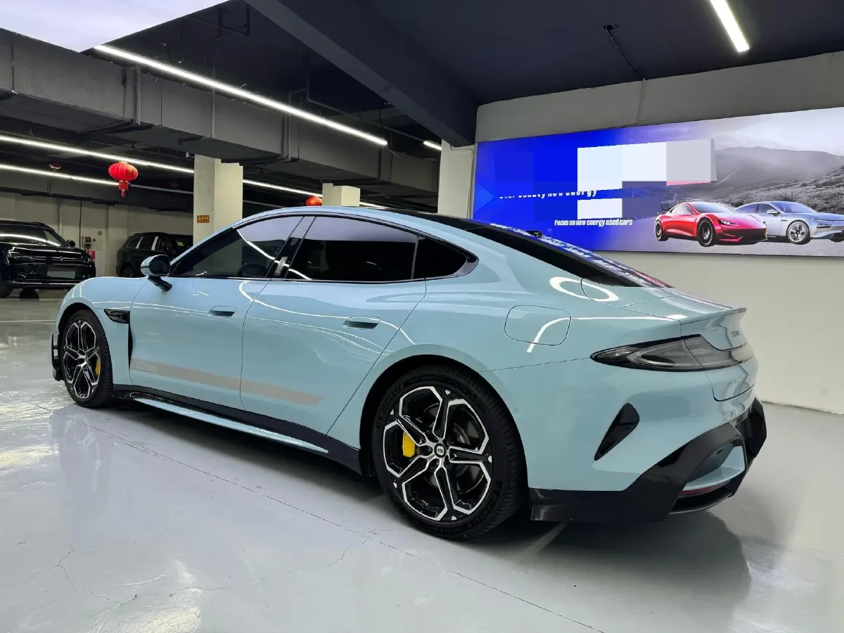 2024 MI SU7 BEV 101KWH,autocango,china used car exporter,china ev exporter,chinese used car exporter,chinese used ev exporter