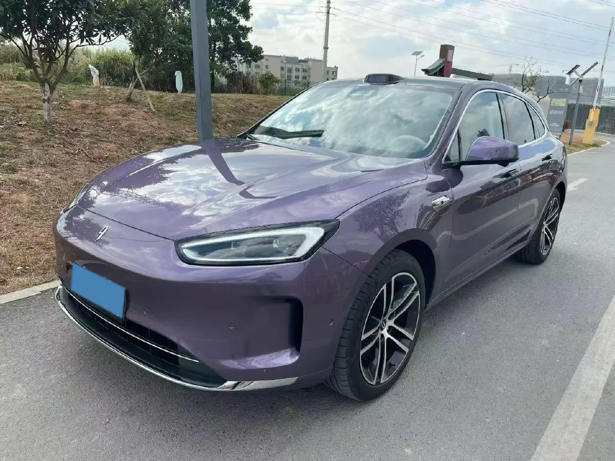 2025 AITO AITO M5 1.5T 152HP L4 REEV 42KWH,autocango,china used car exporter,china ev exporter,chinese used car exporter,chinese used ev exporter