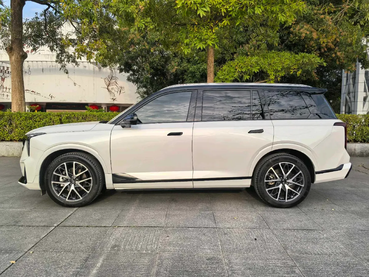 2022 GAC Trumpchi GS8 2.0T 190HP L4 E-CVT Hybrid,autocango,china used car exporter,china ev exporter,chinese used car exporter,chinese used ev exporter