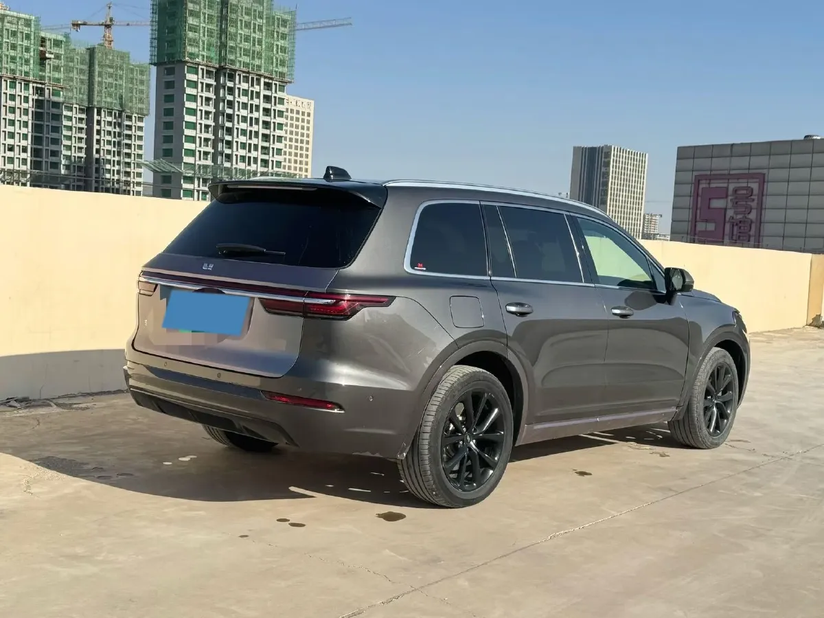 2021 Li ONE Range Extended 131HP REEV 40.5KWH,autocango,china used car exporter,china ev exporter,chinese used car exporter,chinese used ev exporter