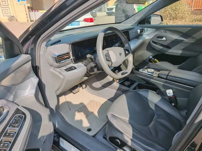 2022 ARCFOX αS BEV 93.6KWH,autocango,china used car exporter,china ev exporter,chinese used car exporter,chinese used ev exporter