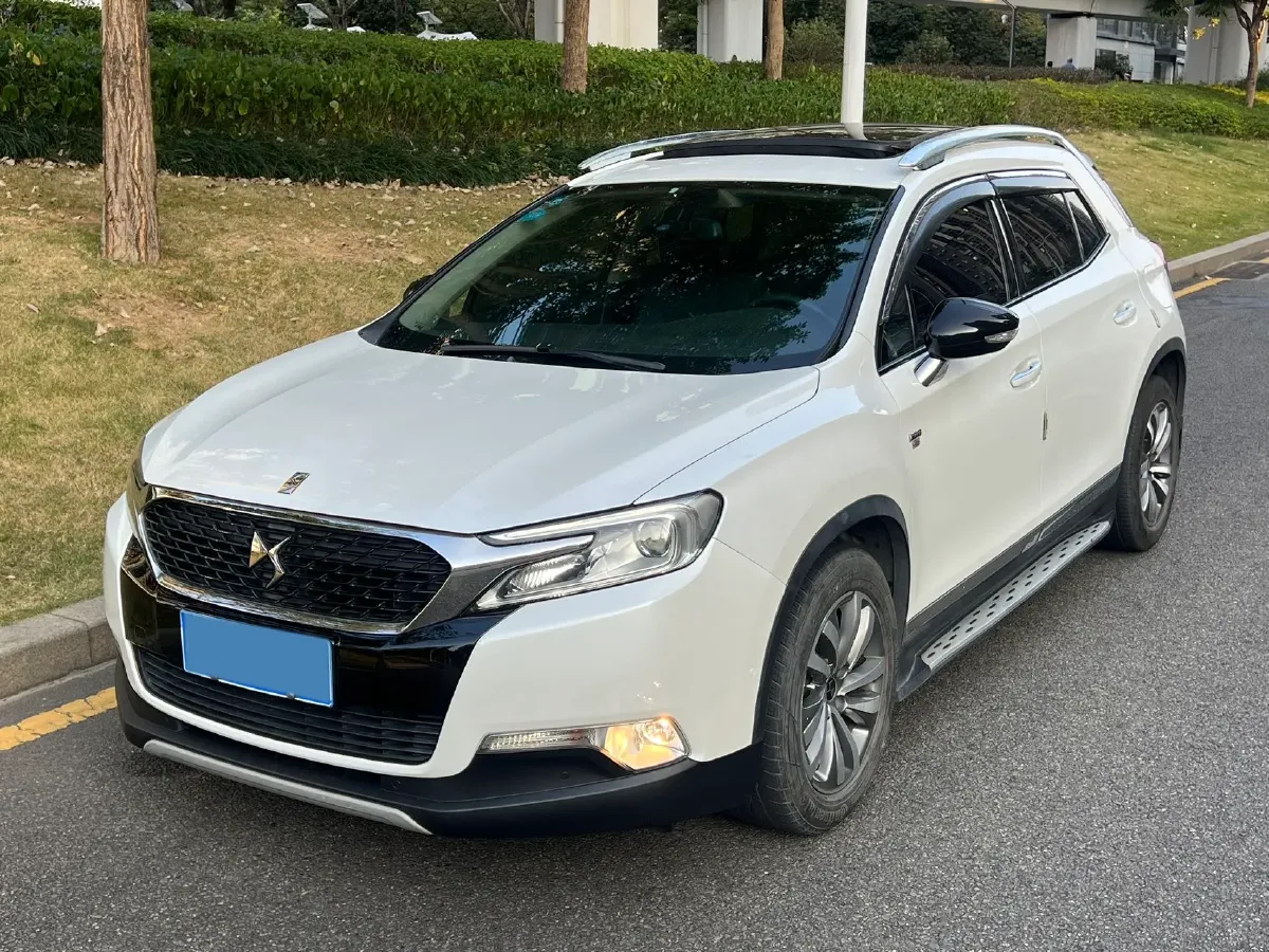 2016 DS 6 1.6T 167HP L4 6AT,autocango,china used car exporter,china ev exporter,chinese used car exporter,chinese used ev exporter