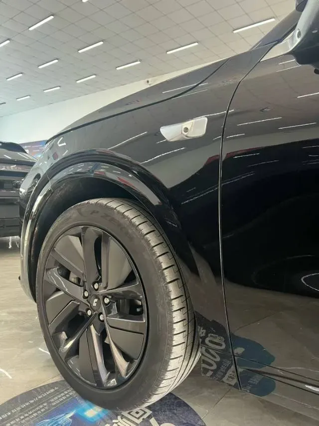 2024 Li L6 Range Extended 154HP L4 REEV 36.8KWH,autocango,china used car exporter,china ev exporter,chinese used car exporter,chinese used ev exporter