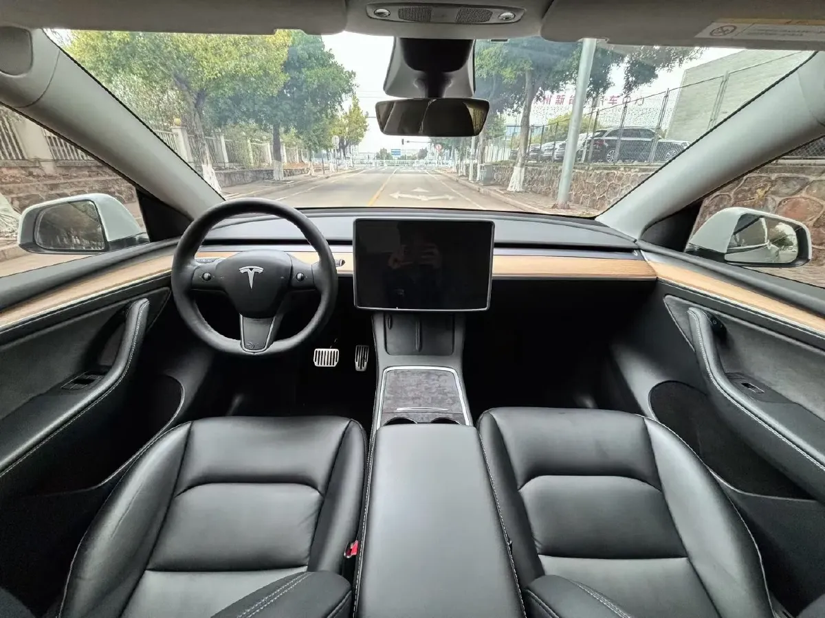 2022 Tesla Model Y BEV 60KWH,autocango,china used car exporter,china ev exporter,chinese used car exporter,chinese used ev exporter