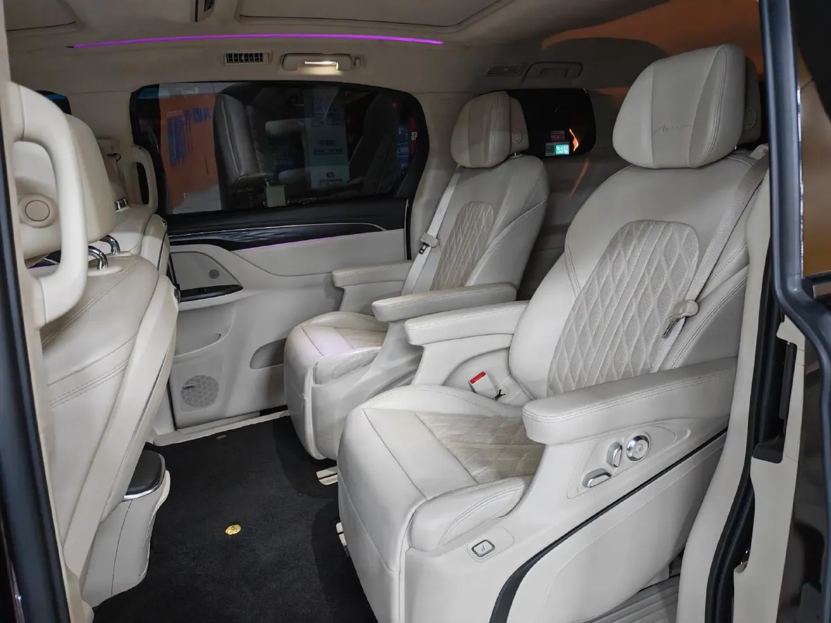 2020 Buick GL8 2.0T 237HP L4 9AT,autocango,china used car exporter,china ev exporter,chinese used car exporter,chinese used ev exporter