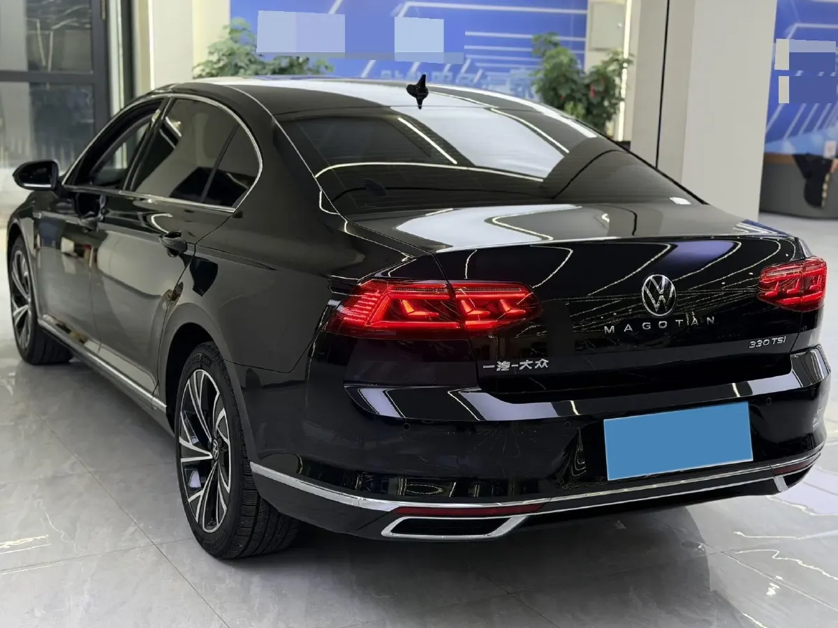 2020 Volkswagen Magotan 2.0T 186HP L4 7DCT,autocango,china used car exporter,china ev exporter,chinese used car exporter,chinese used ev exporter