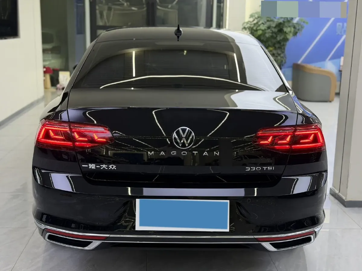 2020 Volkswagen Magotan 2.0T 186HP L4 7DCT,autocango,china used car exporter,china ev exporter,chinese used car exporter,chinese used ev exporter