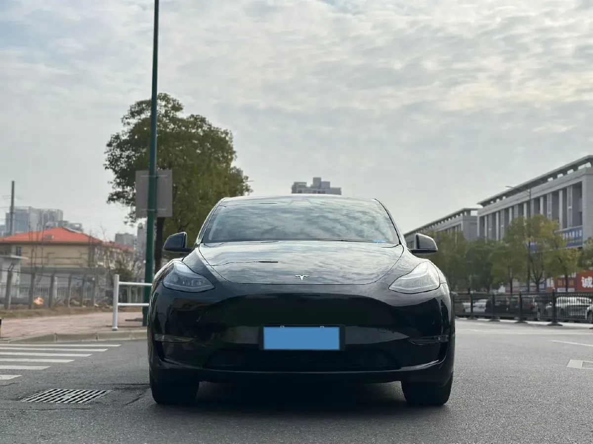 2022 Tesla Model Y BEV 60KWH,autocango,china used car exporter,china ev exporter,chinese used car exporter,chinese used ev exporter