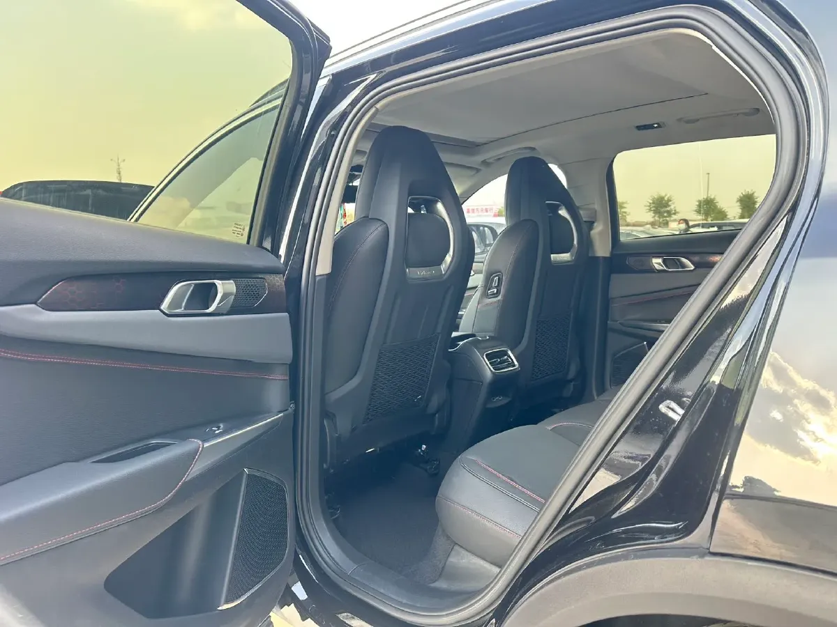 2019 LYNK&CO 01 2.0T 190HP L4 7DCT,autocango,china used car exporter,china ev exporter,chinese used car exporter,chinese used ev exporter