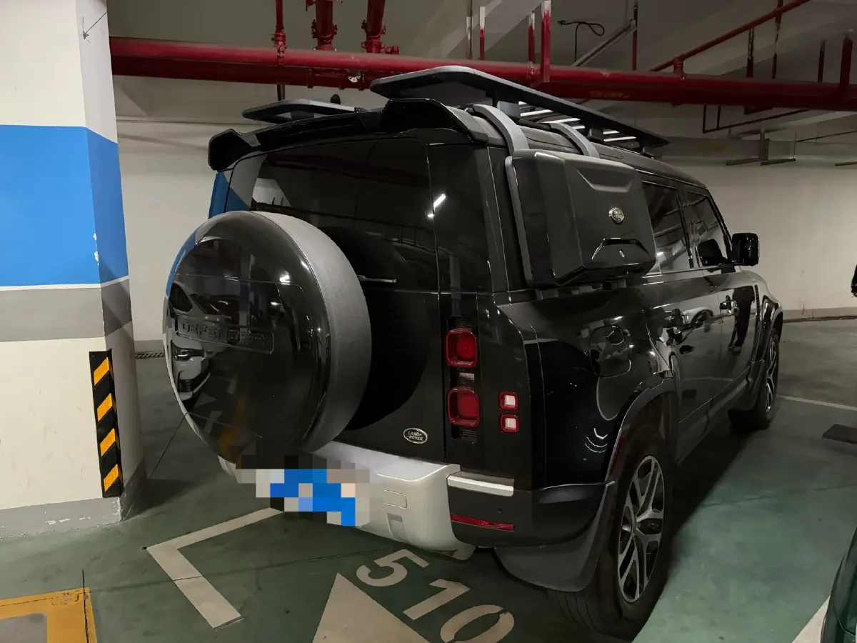 2021 Land Rover Defender 3.0T 400HP L6 8AT,autocango,china used car exporter,china ev exporter,chinese used car exporter,chinese used ev exporter