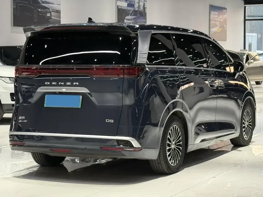 2022 Mercedes-Benz GLC Class 2.0T 197HP L4 9AT,autocango,china used car exporter,china ev exporter,chinese used car exporter,chinese used ev exporter