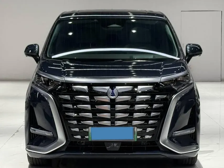 2022 Mercedes-Benz GLC Class 2.0T 197HP L4 9AT,autocango,china used car exporter,china ev exporter,chinese used car exporter,chinese used ev exporter