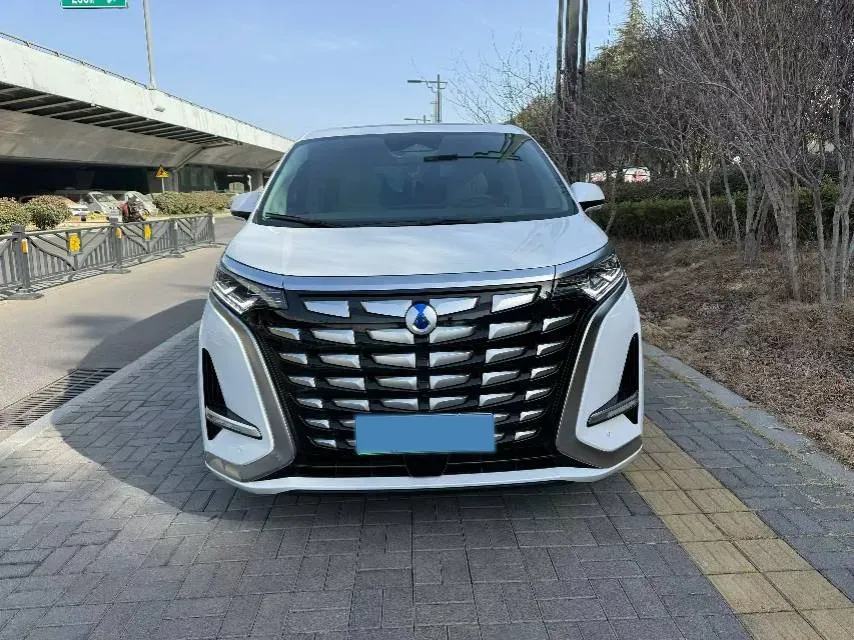 2022 Mercedes-Benz GLC Class 2.0T 197HP L4 9AT,autocango,china used car exporter,china ev exporter,chinese used car exporter,chinese used ev exporter