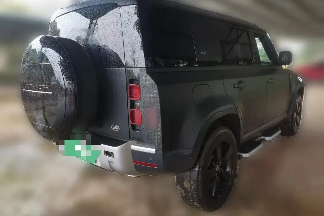 2023 Land Rover Defender 3.0T 400HP L6 8AT,autocango,china used car exporter,china ev exporter,chinese used car exporter,chinese used ev exporter