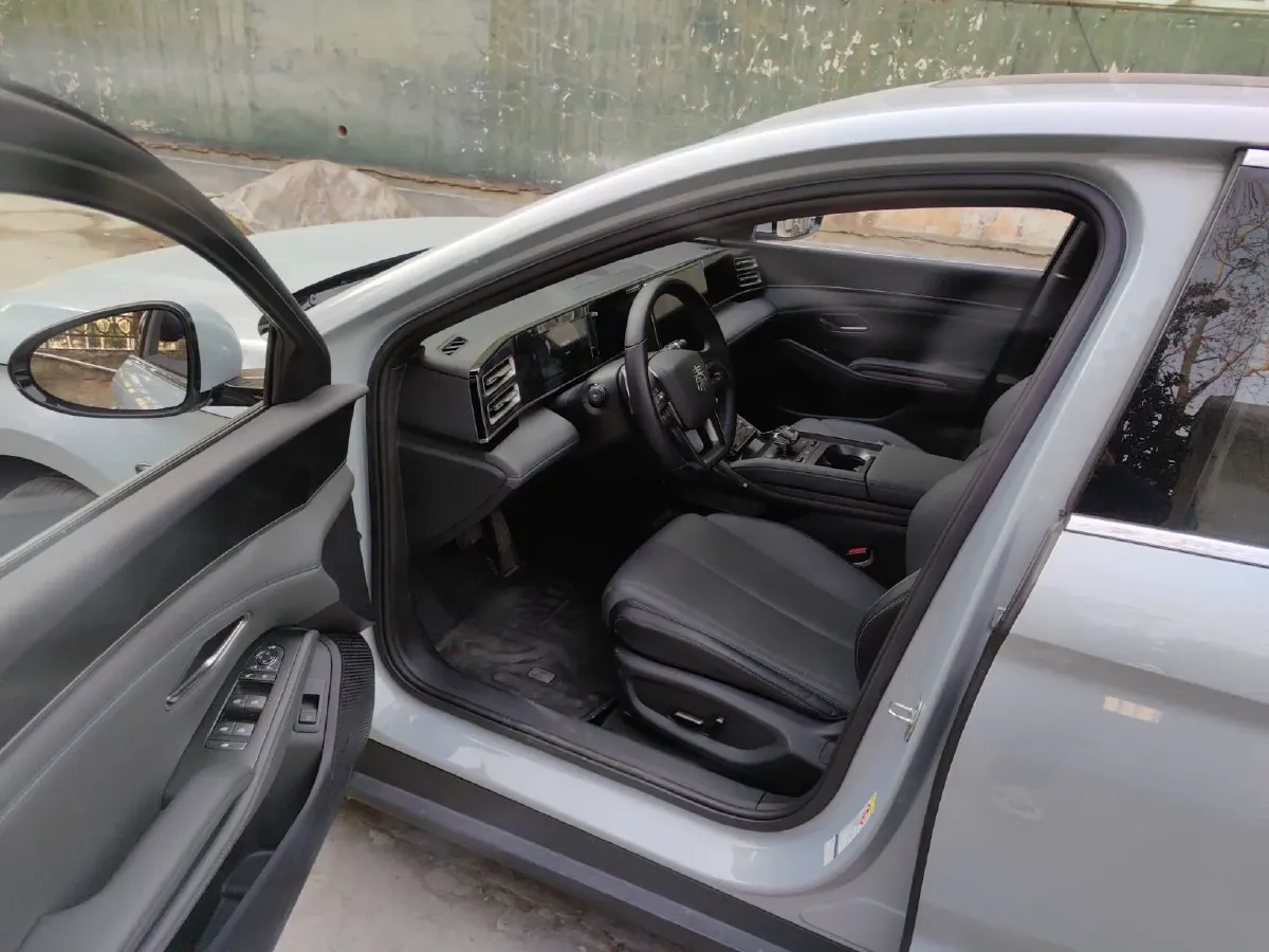 2025 BYD QinL 1.5L 101HP L4 E-CVT PHEV 15.87KWH,autocango,china used car exporter,china ev exporter,chinese used car exporter,chinese used ev exporter