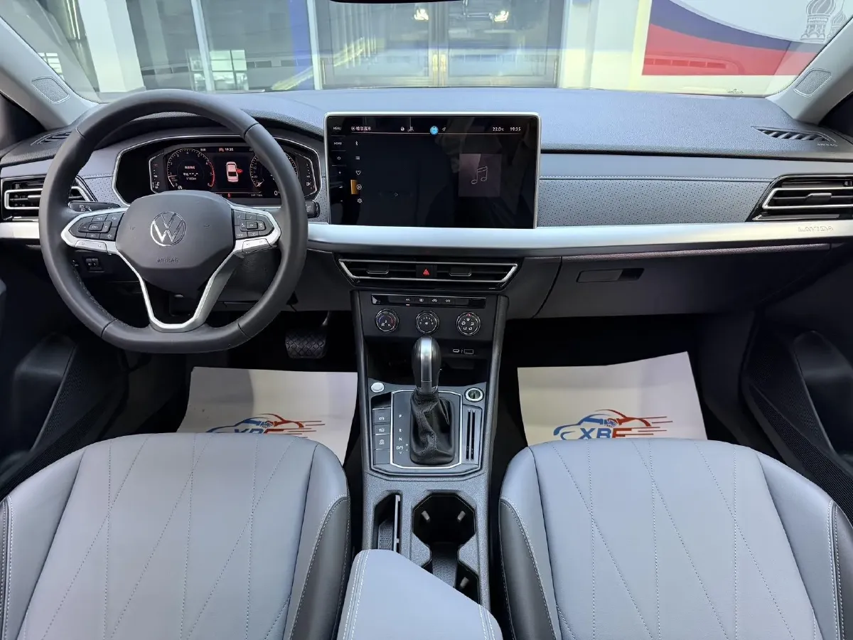 2023 Volkswagen Lavida 1.5L 110HP L4 6AT,autocango,china used car exporter,china ev exporter,chinese used car exporter,chinese used ev exporter