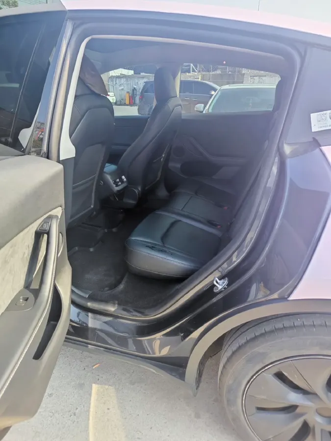 2024 Iveco OuSheng BEV 77.28KWH,autocango,china used car exporter,china ev exporter,chinese used car exporter,chinese used ev exporter