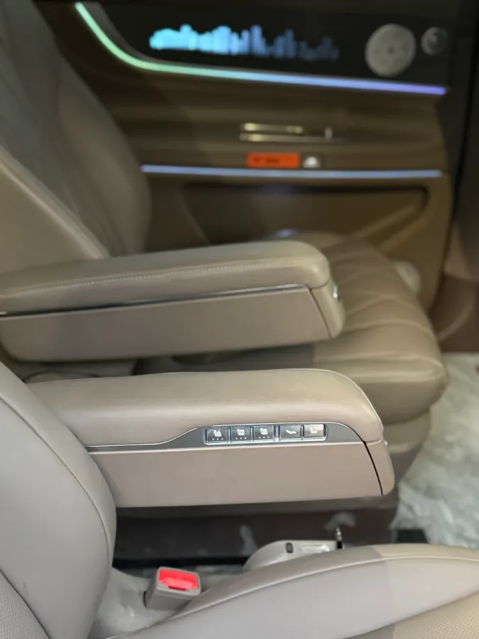 2024 HIMA AITO M9 1.5T 152HP L4 REEV 52KWH,autocango,china used car exporter,china ev exporter,chinese used car exporter,chinese used ev exporter