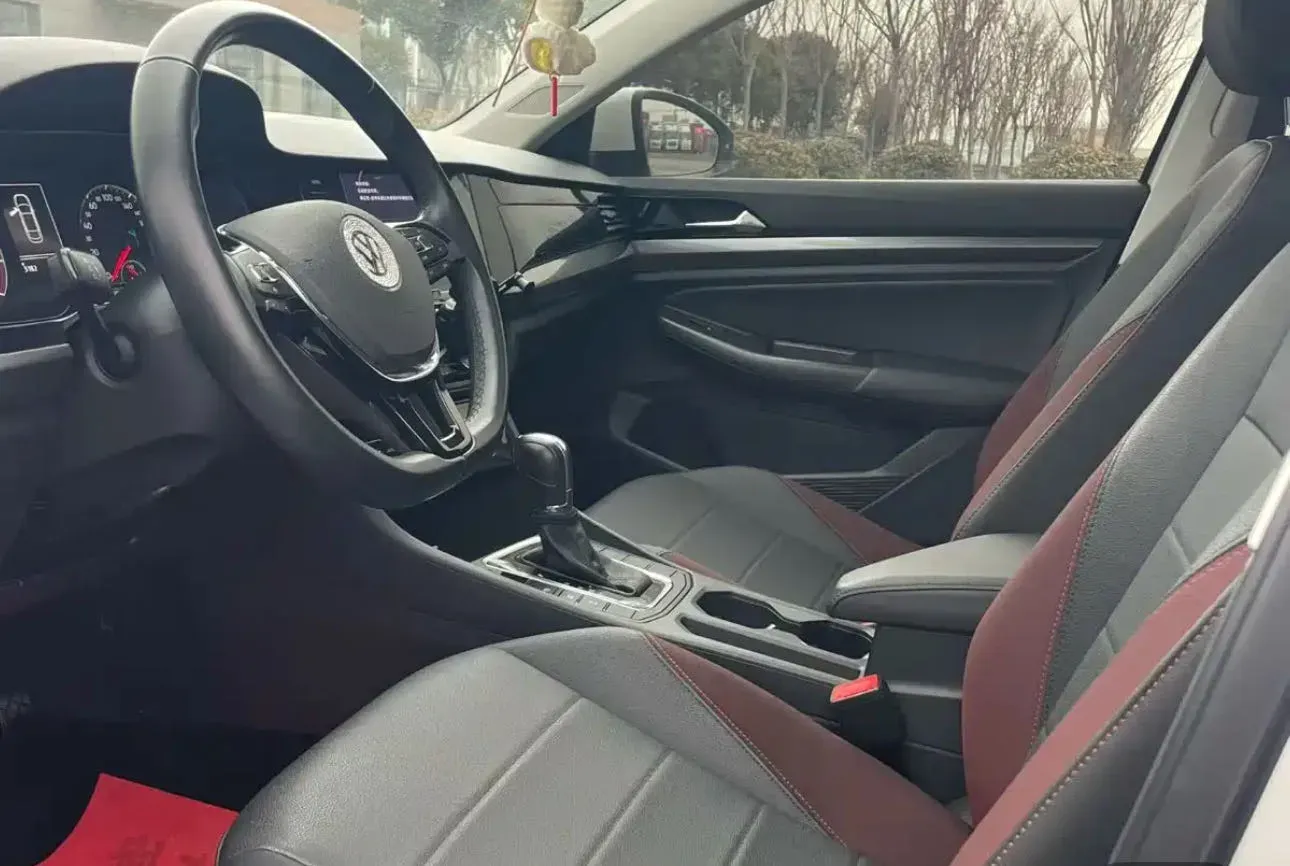2021 Volkswagen Bora 1.5L 113HP L4 6AT,autocango,china used car exporter,china ev exporter,chinese used car exporter,chinese used ev exporter