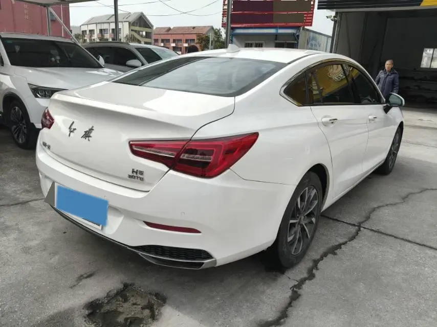 2020 HongQi H5 1.5T 169HP L4 7DCT,autocango,china used car exporter,china ev exporter,chinese used car exporter,chinese used ev exporter