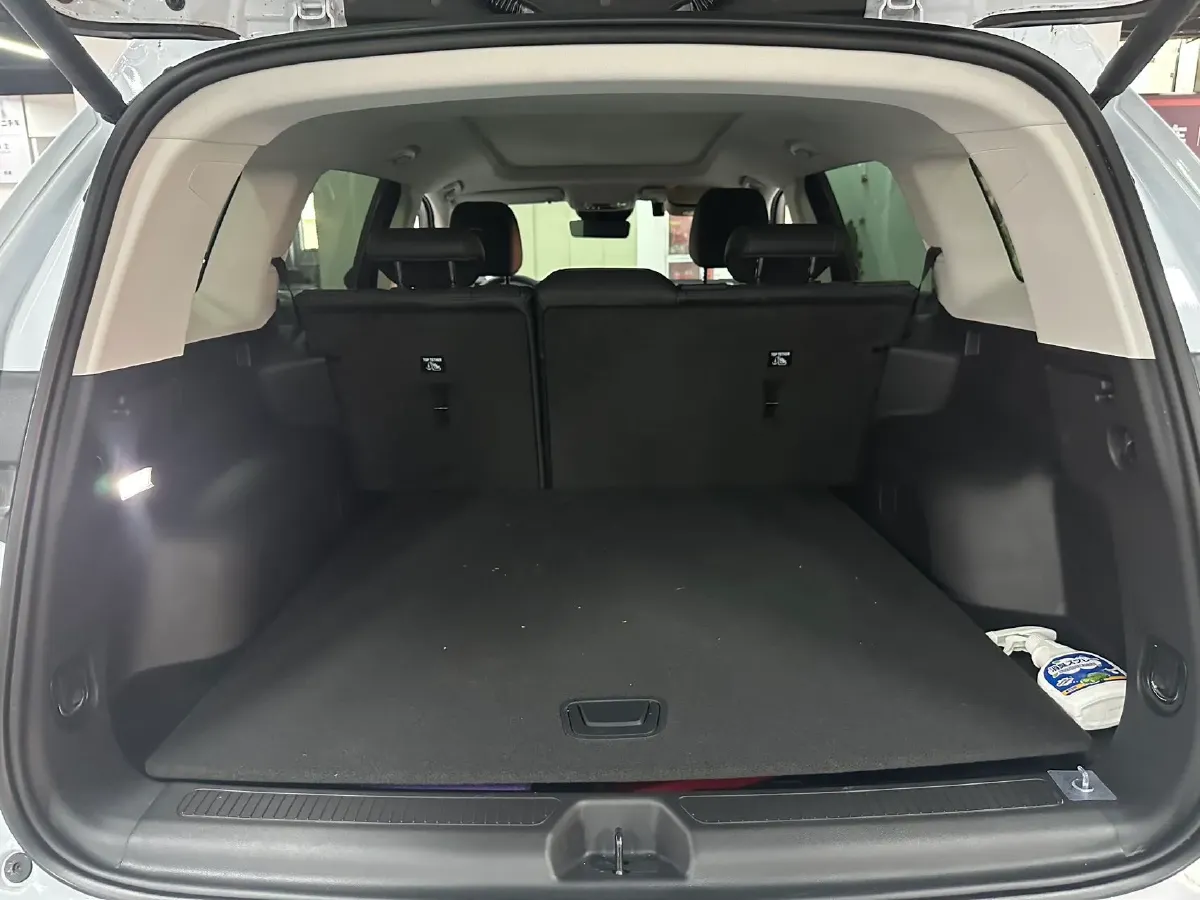 2025 Buick EnvisionPlus 2.0T 237HP L4 9AT,autocango,china used car exporter,china ev exporter,chinese used car exporter,chinese used ev exporter