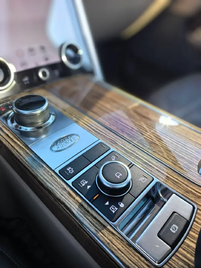 2018 Land Rover Range Rover 3.0T 340HP V6 8AT,autocango,china used car exporter,china ev exporter,chinese used car exporter,chinese used ev exporter