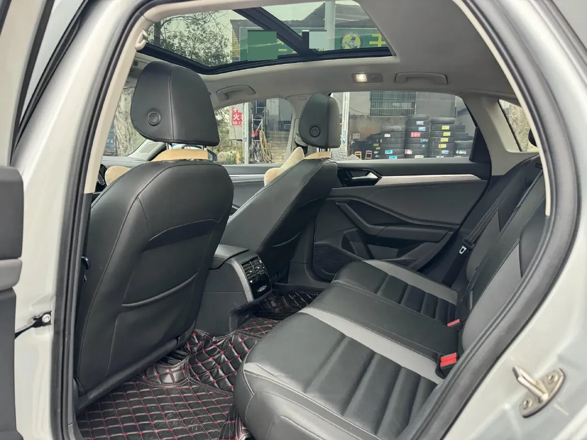 2020 Volkswagen Sagitar 1.4T 150HP L4 7DCT,autocango,china used car exporter,china ev exporter,chinese used car exporter,chinese used ev exporter