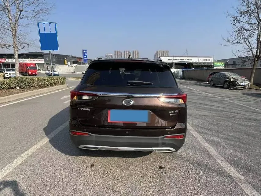 2020 GAC Trumpchi GS4 1.5T 169HP L4 6MT,autocango,china used car exporter,china ev exporter,chinese used car exporter,chinese used ev exporter