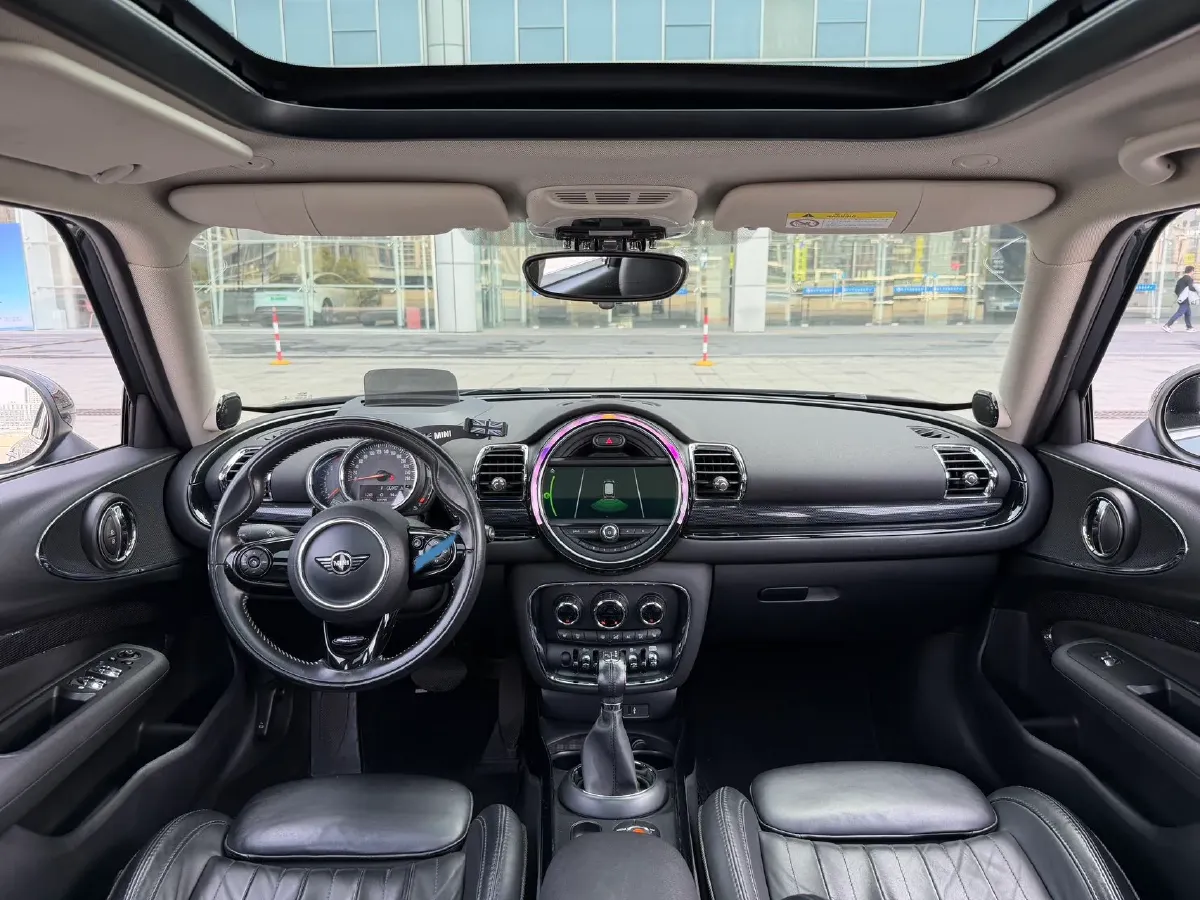 2018 Mercedes-Benz A Class 2.0T 211HP L4 7DCT,autocango,china used car exporter,china ev exporter,chinese used car exporter,chinese used ev exporter