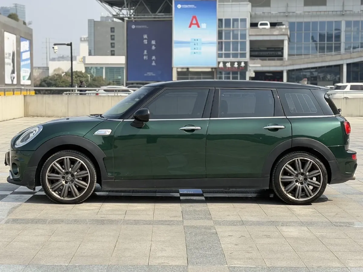 2018 Mercedes-Benz A Class 2.0T 211HP L4 7DCT,autocango,china used car exporter,china ev exporter,chinese used car exporter,chinese used ev exporter