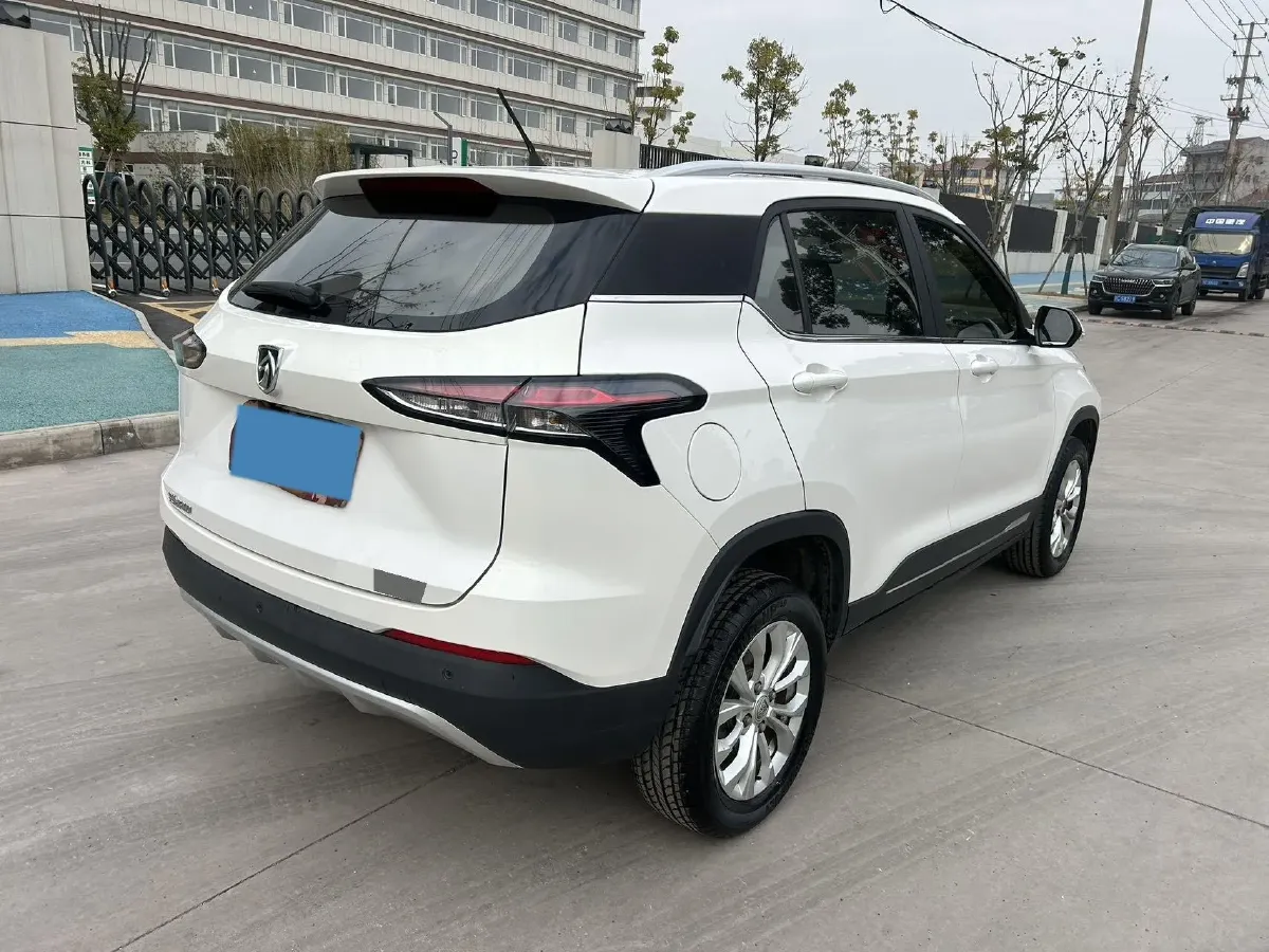2019 BaoJun 510 1.5L 112HP L4 6MT,autocango,china used car exporter,china ev exporter,chinese used car exporter,chinese used ev exporter