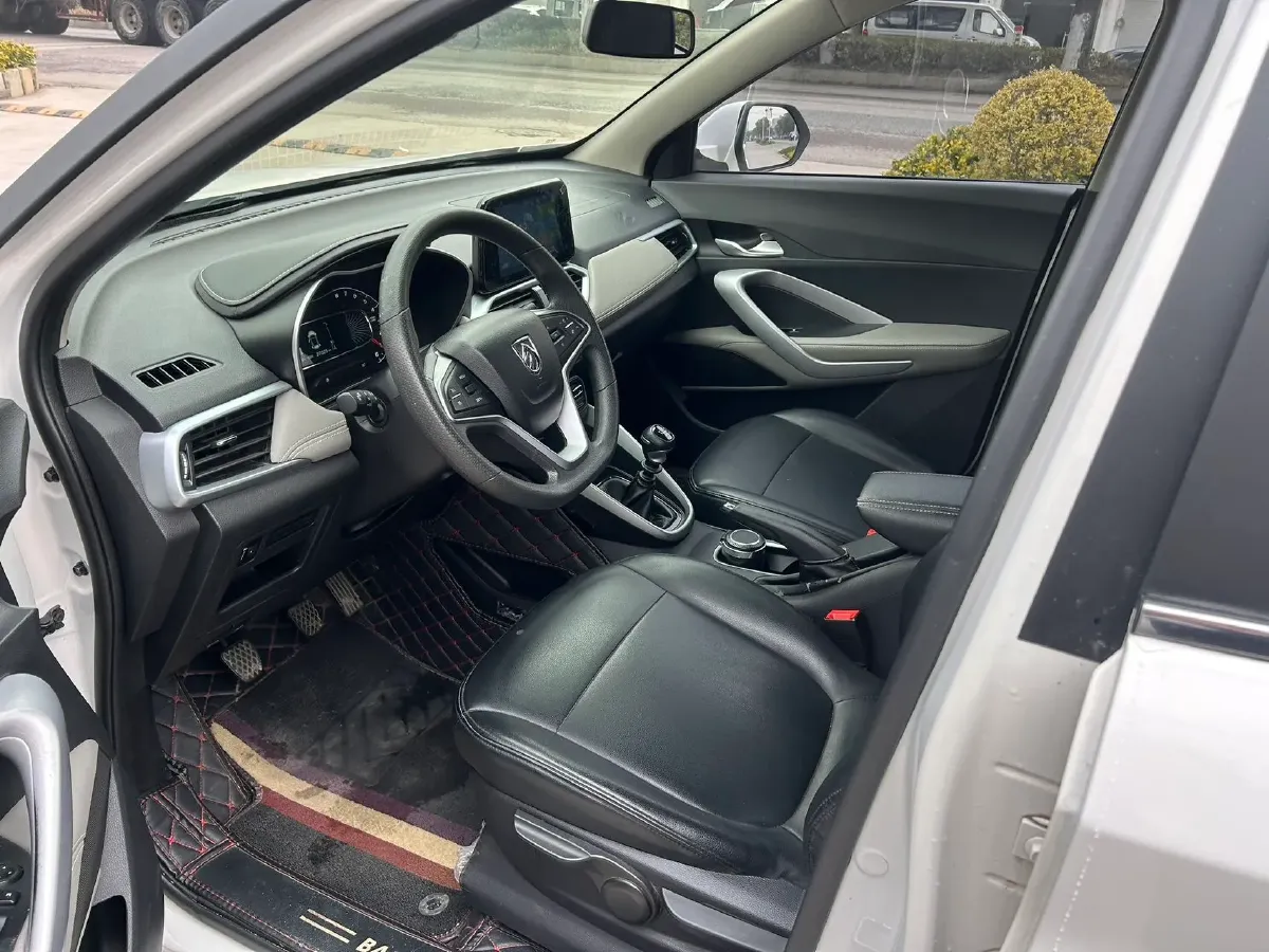 2019 BaoJun 510 1.5L 112HP L4 6MT,autocango,china used car exporter,china ev exporter,chinese used car exporter,chinese used ev exporter