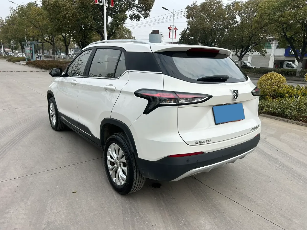 2019 BaoJun 510 1.5L 112HP L4 6MT,autocango,china used car exporter,china ev exporter,chinese used car exporter,chinese used ev exporter