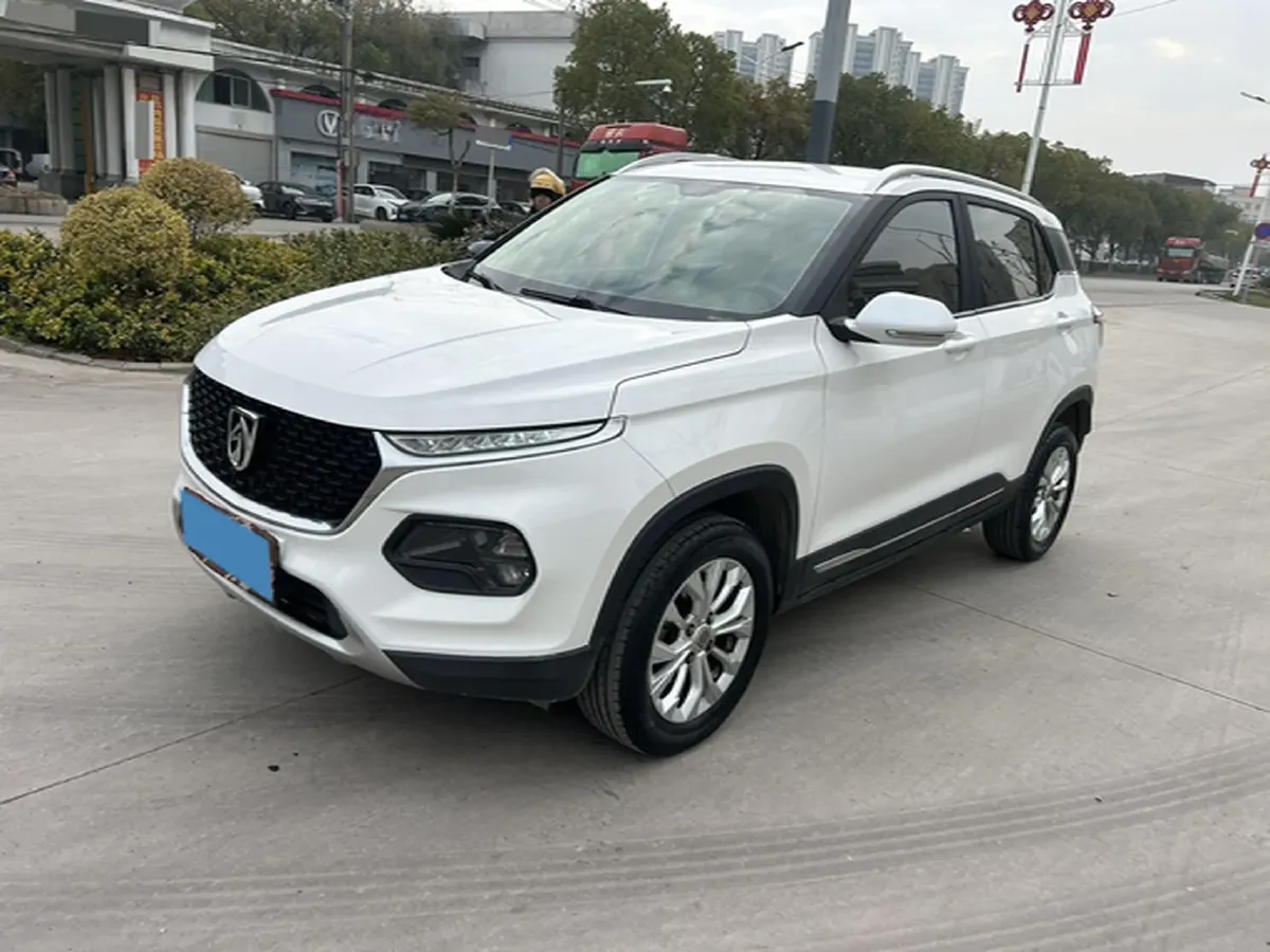 2019 BaoJun 510 1.5L 112HP L4 6MT,autocango,china used car exporter,china ev exporter,chinese used car exporter,chinese used ev exporter