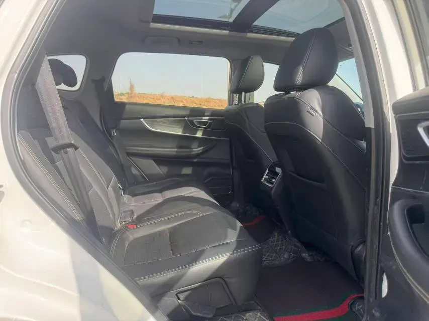 2019 Chery Tiggo 8 1.6T 197HP L4 7DCT,autocango,china used car exporter,china ev exporter,chinese used car exporter,chinese used ev exporter