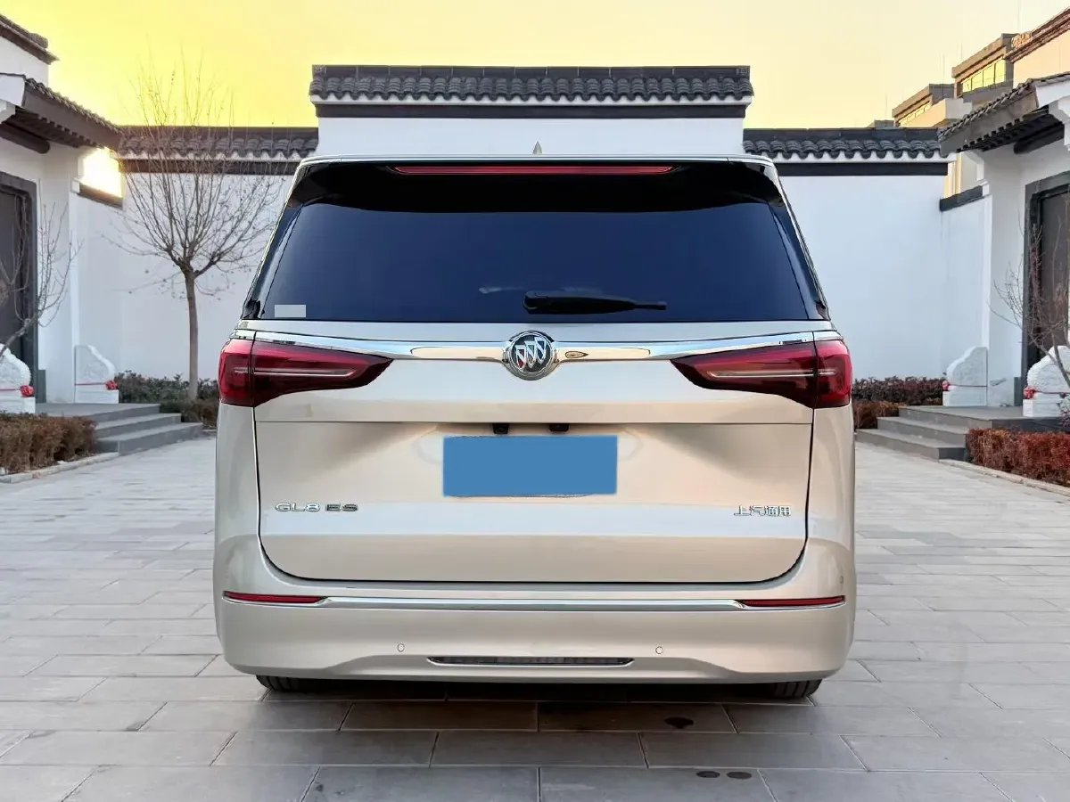 2021 Buick GL8 2.0T 237HP L4 9AT,autocango,china used car exporter,china ev exporter,chinese used car exporter,chinese used ev exporter