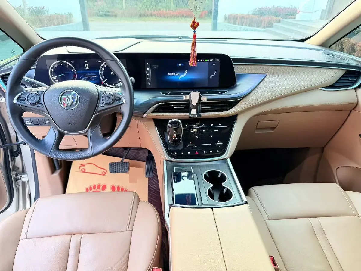 2021 Buick GL8 2.0T 237HP L4 9AT,autocango,china used car exporter,china ev exporter,chinese used car exporter,chinese used ev exporter