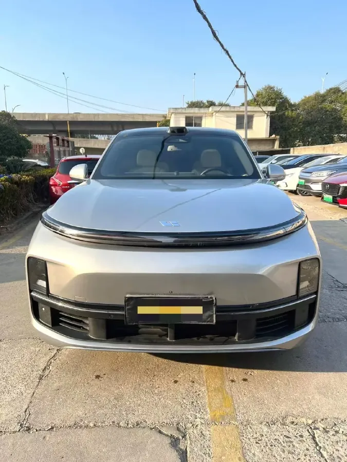 2024 Toyota Granvia 2.5L 189HP L4 E-CVT Hybrid,autocango,china used car exporter,china ev exporter,chinese used car exporter,chinese used ev exporter