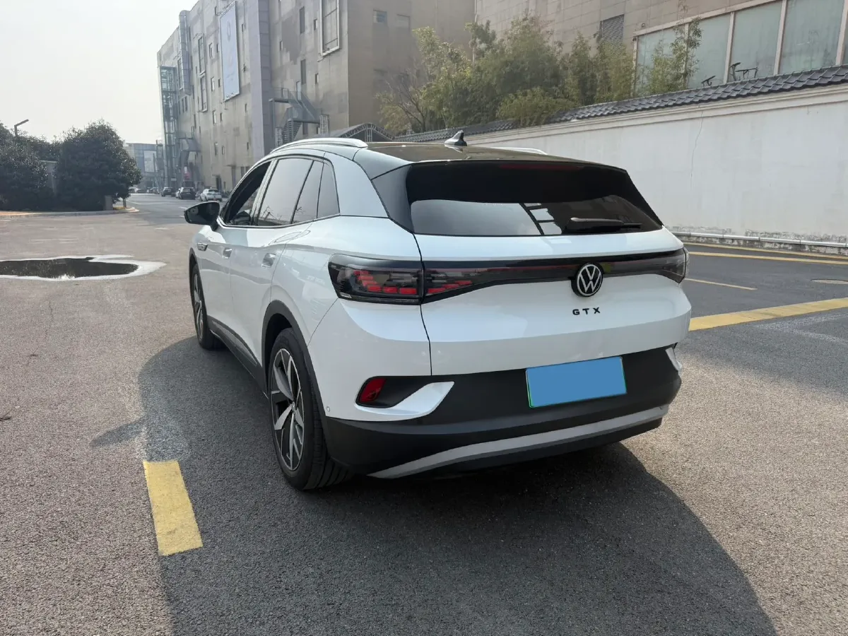 2022 Volkswagen Tiguan L 2.0T 186HP L4 7DCT,autocango,china used car exporter,china ev exporter,chinese used car exporter,chinese used ev exporter