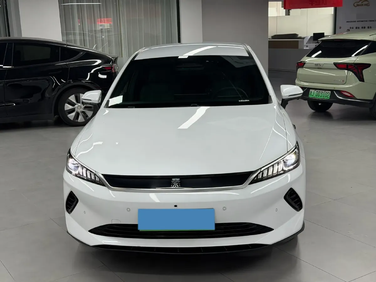 2025 BYD Qin Plus BEV 57.6KWH,autocango,china used car exporter,china ev exporter,chinese used car exporter,chinese used ev exporter
