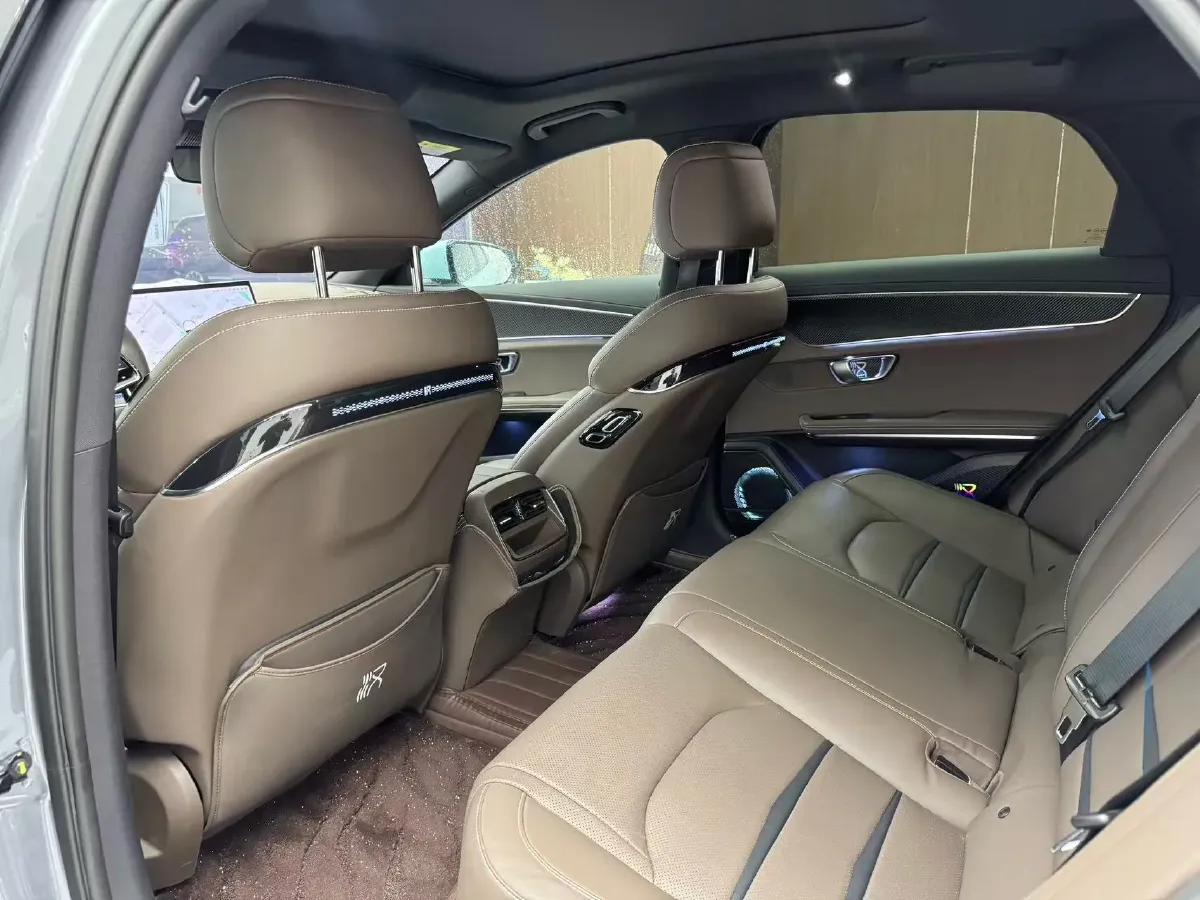 2021 BYD Han BEV 64.8KWH,autocango,china used car exporter,china ev exporter,chinese used car exporter,chinese used ev exporter