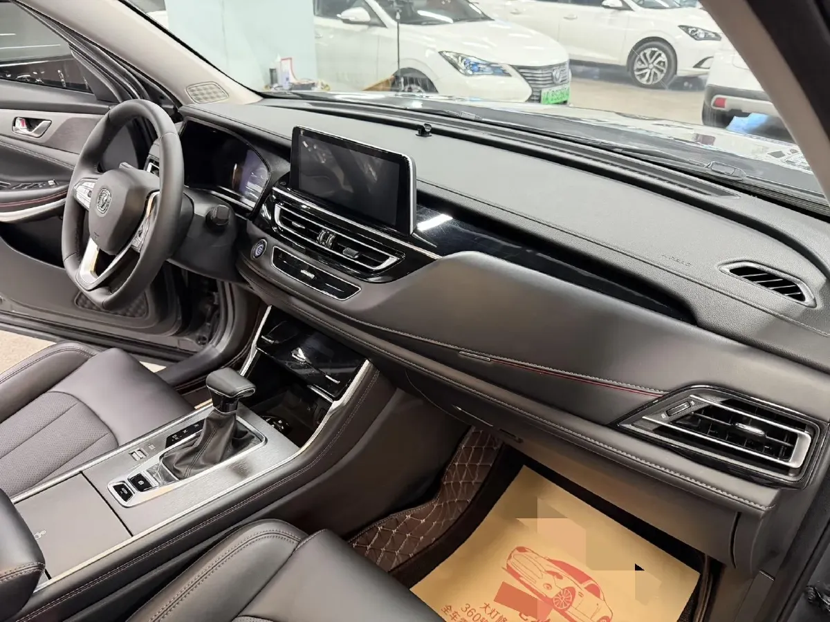 2023 ChangAn CS75 1.5T 188HP L4 7DCT,autocango,china used car exporter,china ev exporter,chinese used car exporter,chinese used ev exporter