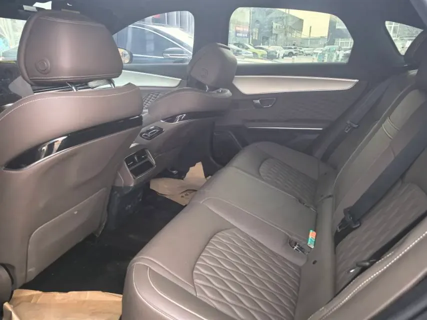 2024 BYD Han BEV 72KWH,autocango,china used car exporter,china ev exporter,chinese used car exporter,chinese used ev exporter