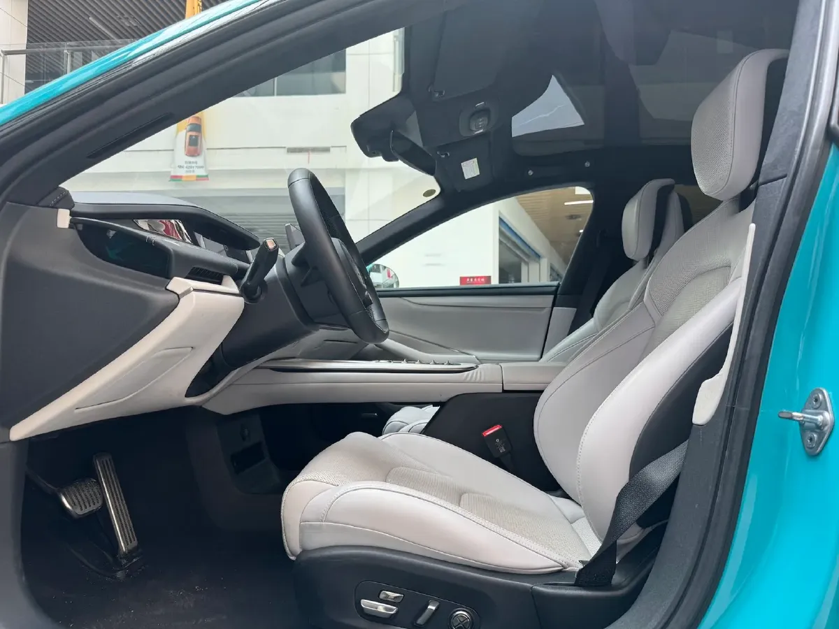 2024 MI SU7 BEV 101KWH,autocango,china used car exporter,china ev exporter,chinese used car exporter,chinese used ev exporter