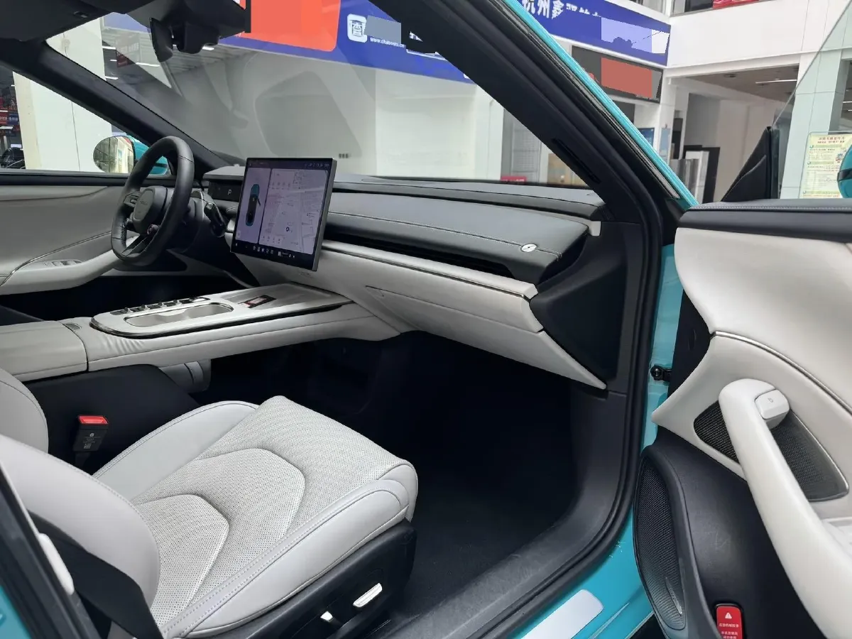 2024 MI SU7 BEV 101KWH,autocango,china used car exporter,china ev exporter,chinese used car exporter,chinese used ev exporter