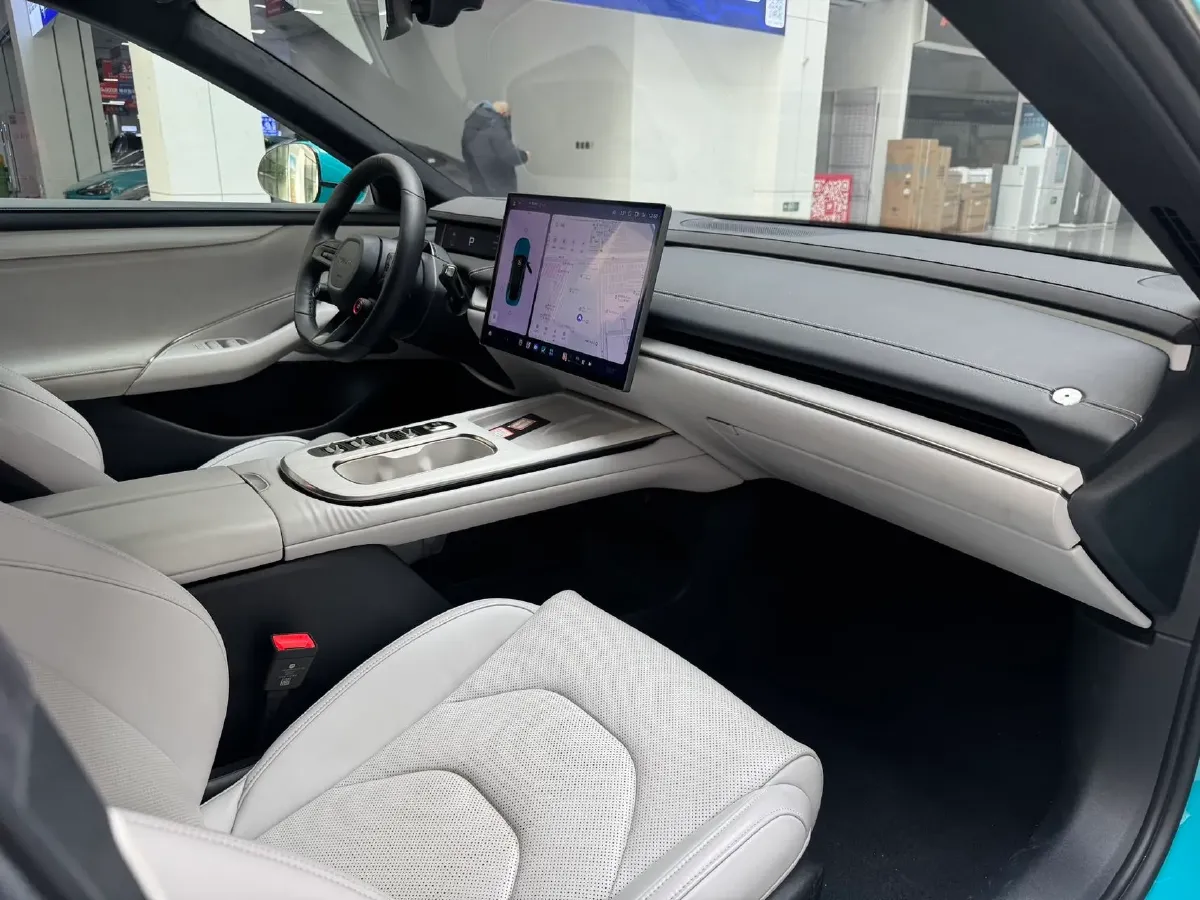 2024 MI SU7 BEV 101KWH,autocango,china used car exporter,china ev exporter,chinese used car exporter,chinese used ev exporter