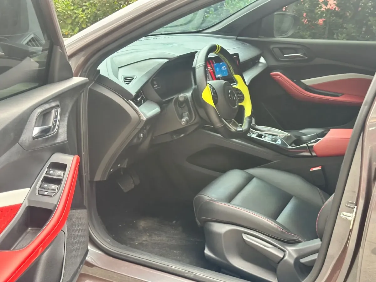 2021 MG 5 1.5L 120HP L4 CVT,autocango,china used car exporter,china ev exporter,chinese used car exporter,chinese used ev exporter